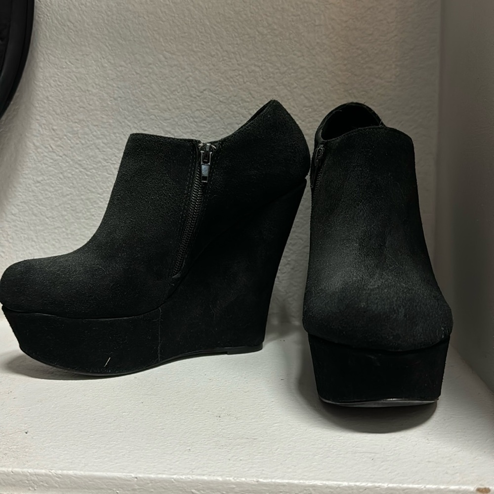Steve Madden platform booties